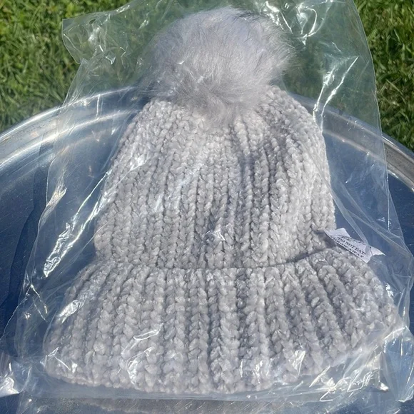 Soft, Jules Kae hat - Picture 4 of 8